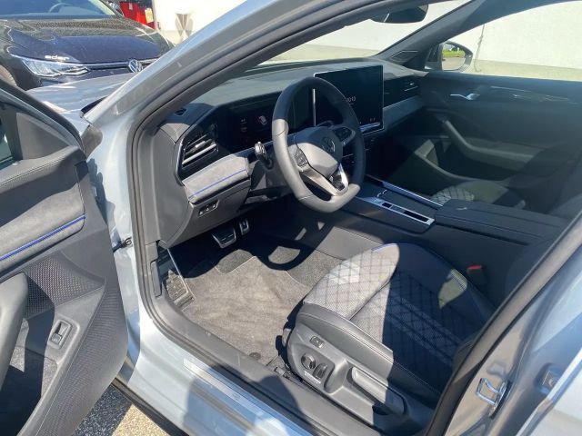 Volkswagen Passat DSG R-Line Variant