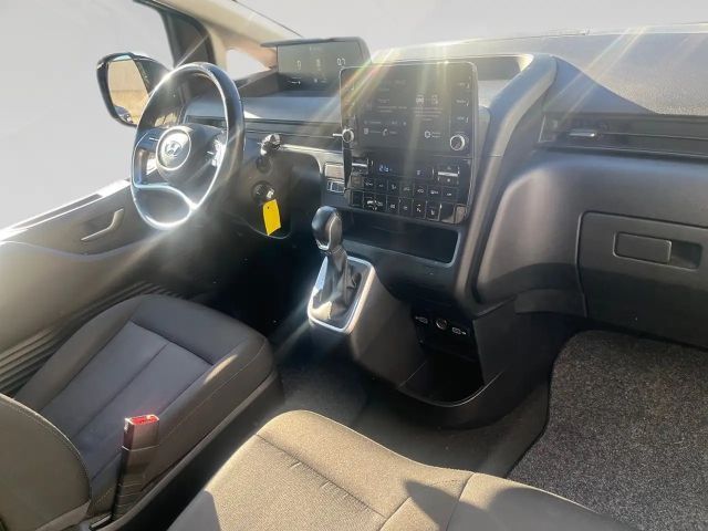 Hyundai Staria Transporter Business Van 2.2 CRDi 2WD DCT