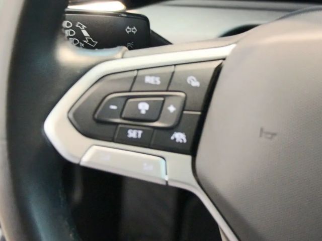 Volkswagen Golf 2.0 TDI Life Variant