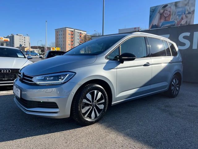 Volkswagen Touran ACT DSG