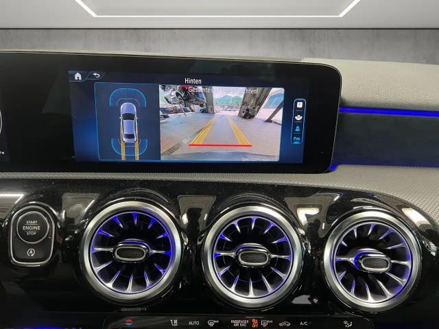 Mercedes-Benz A 220 4MATIC AMG Line