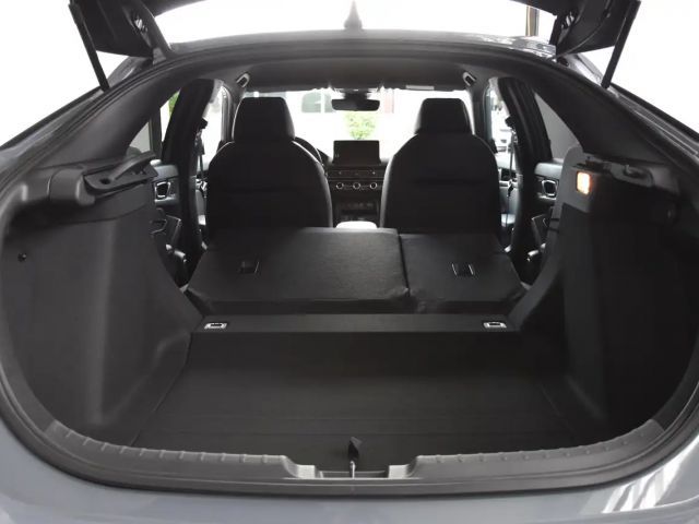 Honda Civic Elegance e:HEV