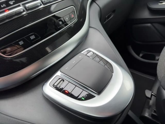 Mercedes-Benz V 220 V 220 d