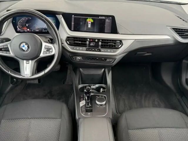 BMW 118 118d Advantage pakket Sedan