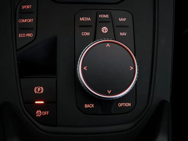 BMW 118 118d Advantage pakket Sedan