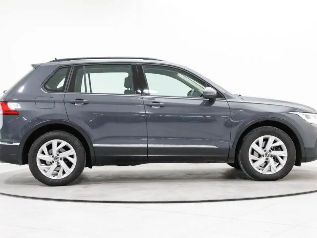 Volkswagen Tiguan 2.0 TSI DSG