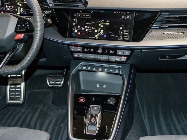 Audi RS3 Quattro S-Tronic Sedan