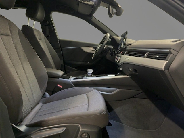 Audi A4 40 TDI Quattro S-Tronic Sedan