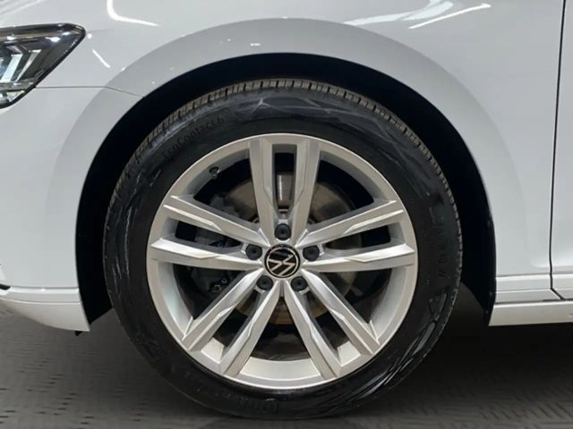 Volkswagen Passat 1.5 TSI Business DSG Variant