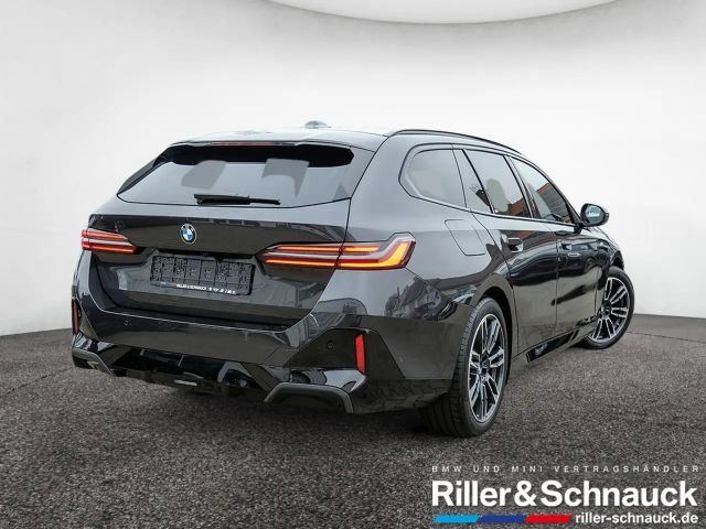 BMW 520 520d M-Sport Touring