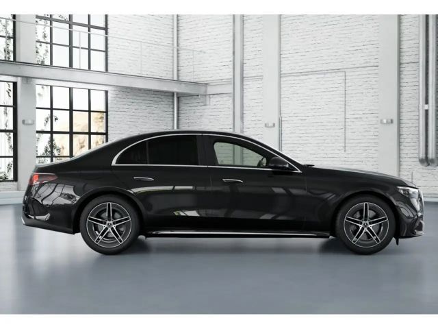 Mercedes-Benz E 220 AMG Line E 220 d Sedan