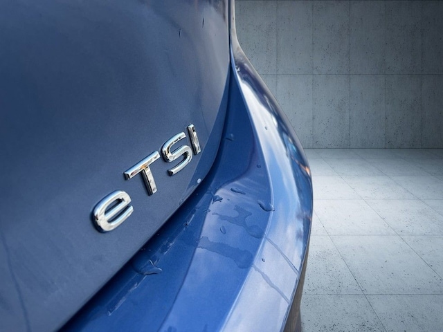 Volkswagen Golf DSG Life