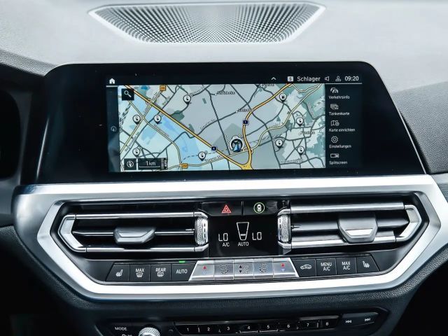 BMW 330 330e xDrive