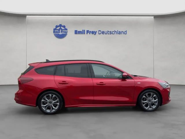 Ford Focus EcoBoost ST Line Wagon