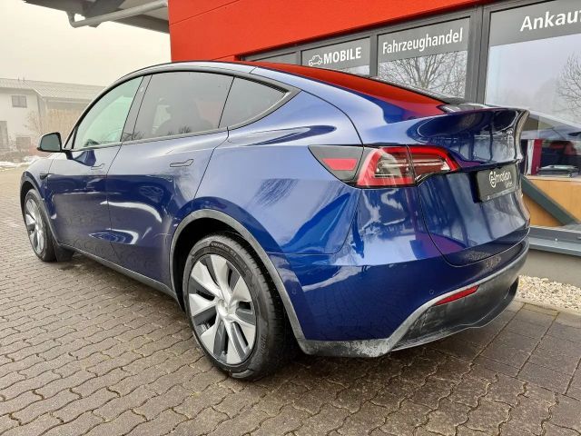 Tesla Model Y AWD Long Range