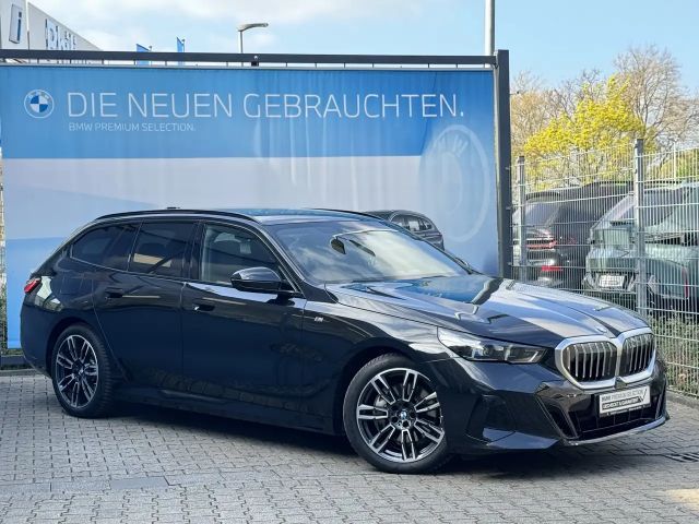 BMW 540 540d M-Sport Touring xDrive