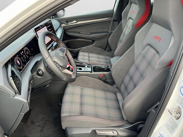 Volkswagen Golf DSG GTI