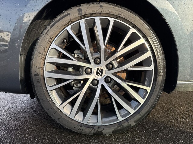 Seat Leon 1.5 eTSI FR-lijn