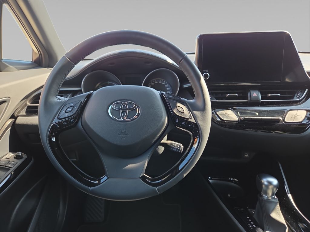 Toyota C-HR 5-deurs Bi-Tone Team D