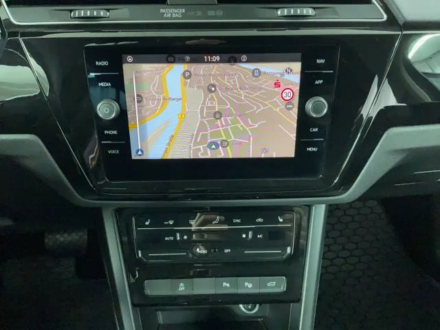 Volkswagen Touran 1.5 TSI Highline