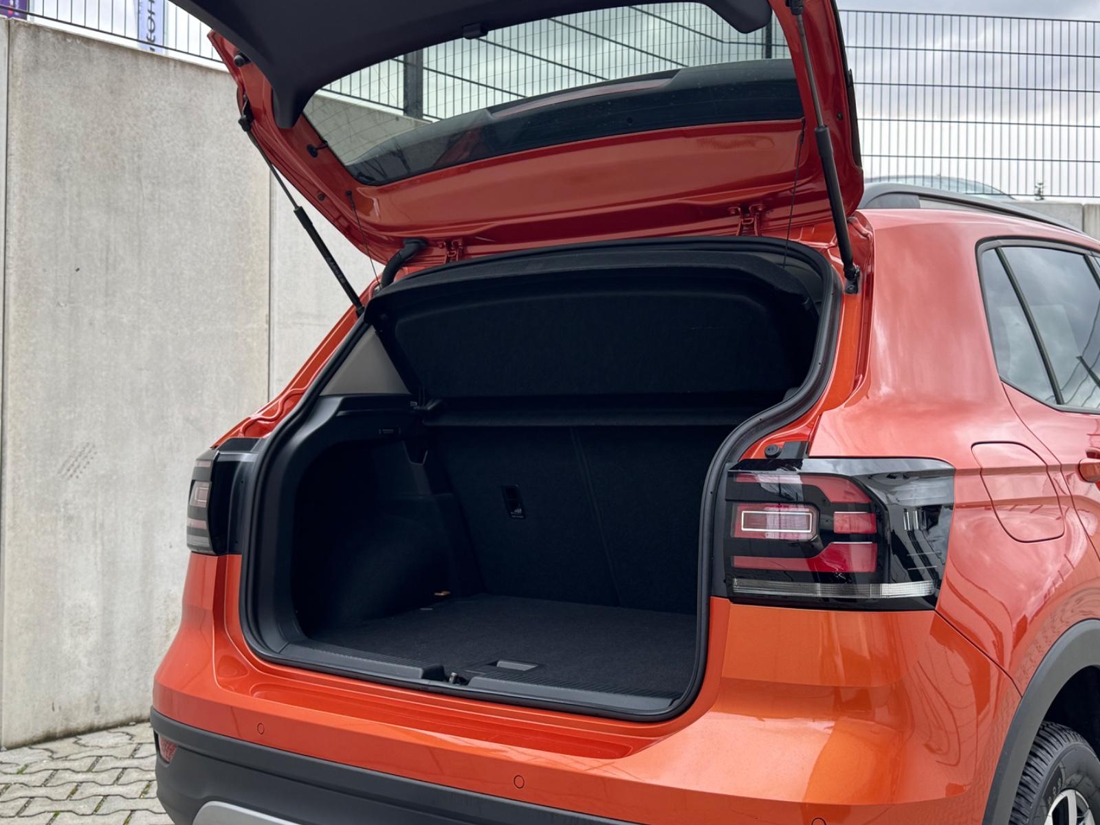 Volkswagen T-Cross 1.0 Active/ACC/Virtual/CarPlay/Beats/AHK