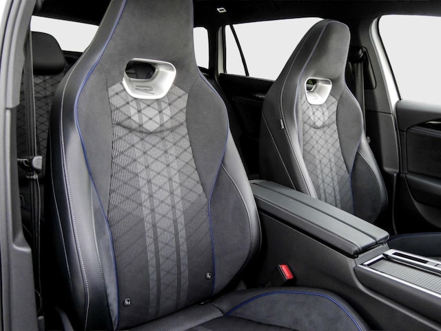 Volkswagen Passat 2.0 TDI DSG R-Line Variant