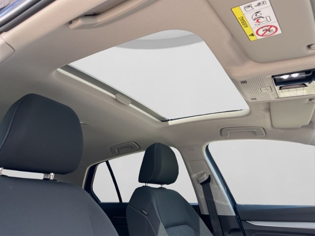 Volkswagen Golf 1.5 TSI Golf VIII