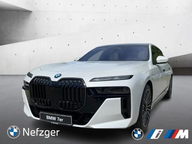 BMW 750 M-Sport Sedan xDrive