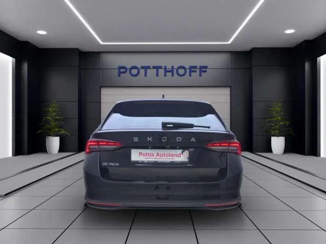 Skoda Octavia Combi Selection