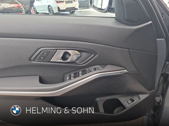 BMW 320 320d M-Sport Touring