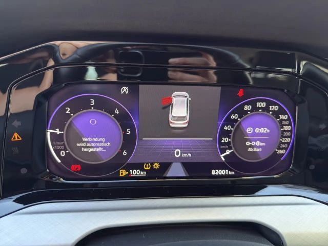 Volkswagen Golf Life Variant