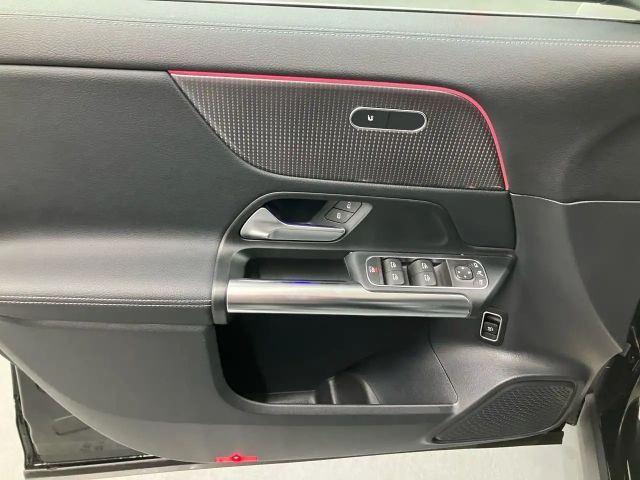 Mercedes-Benz EQA 300 4MATIC Progressive