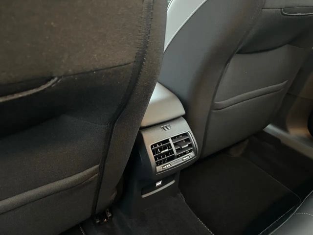 Citroën C4 Hybrid Max