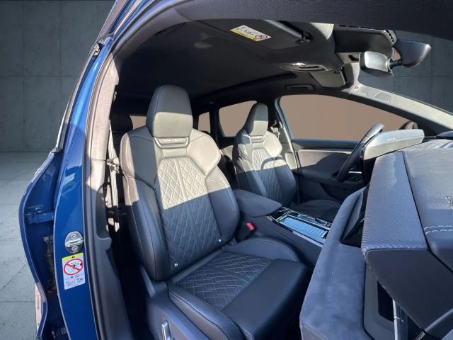 Audi SQ6 e-tron Pano/HuD/B&O/Luft/OLED/Nappa/21"/