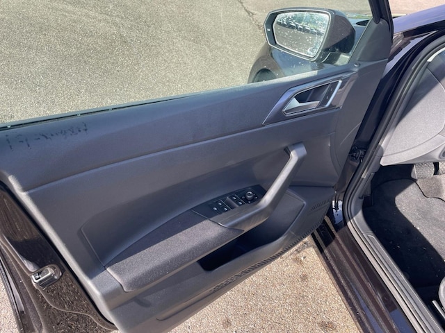 Volkswagen Polo 1.0 TSI DSG Style