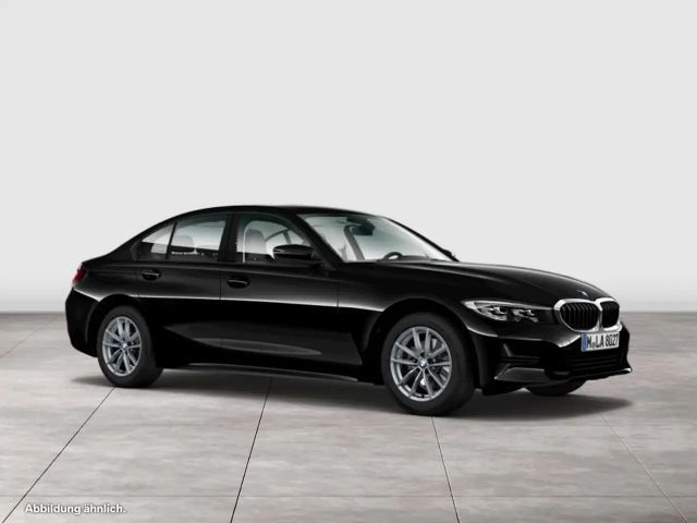 BMW 320 320i Advantage pakket Sedan xDrive