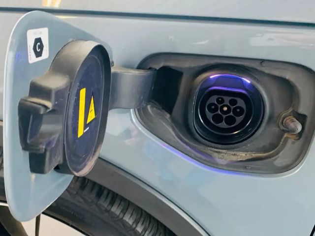 Volvo XC40 Recharge T4