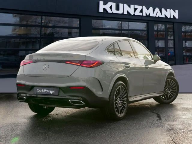 Mercedes-Benz GLC 300 4MATIC AMG Line Coupé
