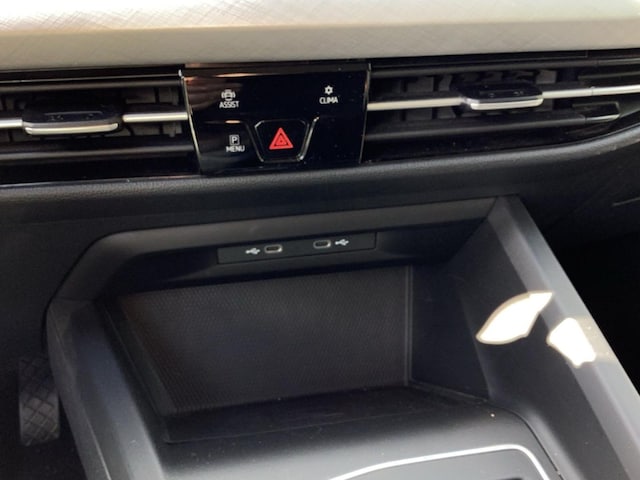 Volkswagen Golf 2.0 TDI DSG Life