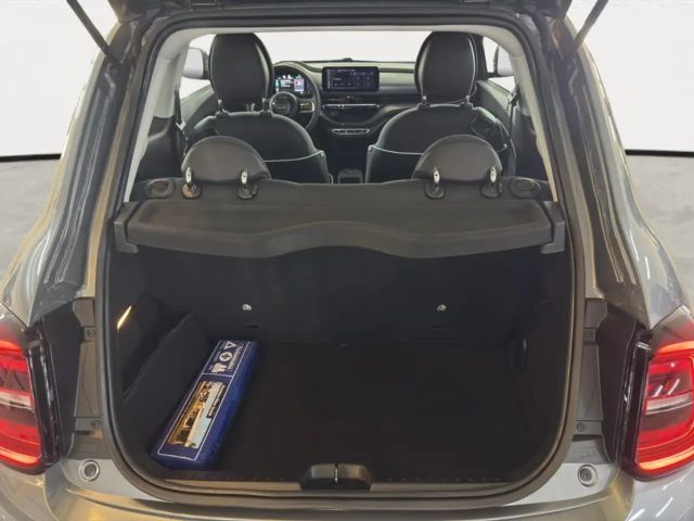 Fiat 500 Basis Base 42kWh Carplay Ganzjahresreifen Navi App