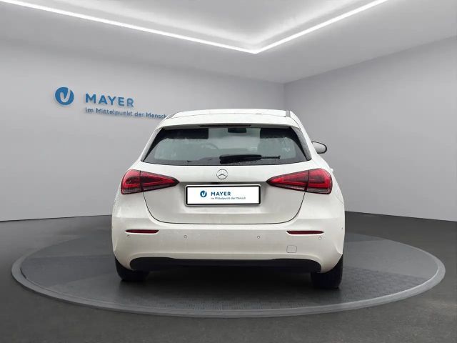 Mercedes-Benz A 180 Hatchback Style