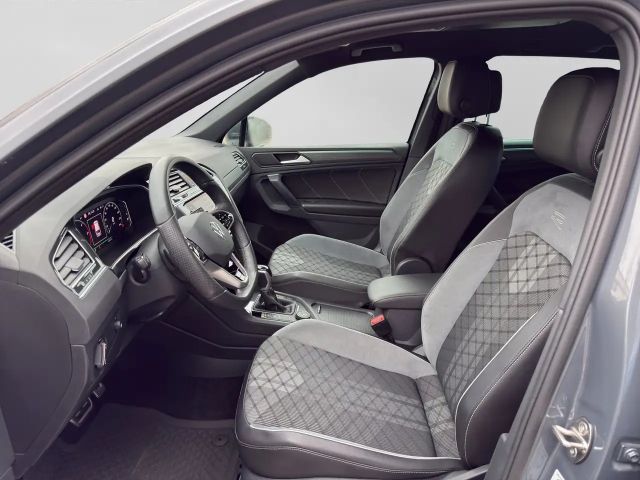 Volkswagen Tiguan 4Motion DSG R-Line