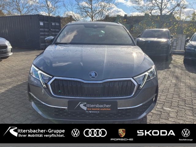 Skoda Octavia Combi Selection