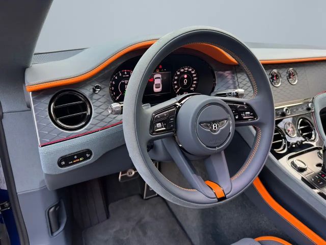 Bentley Continental GT Hybrid V8