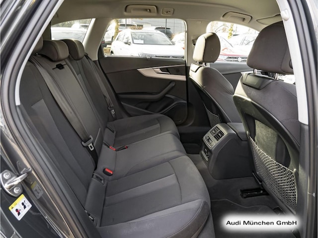 Audi A4 35 TFSI Avant S-Tronic