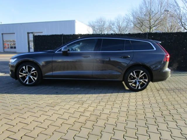 Volvo V60 Core