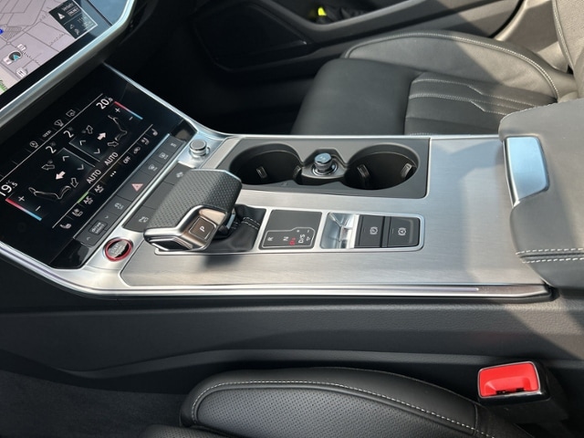 Audi S6 Avant Quattro