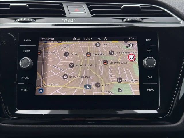 Volkswagen Touran 1.5 TSI DSG R-Line