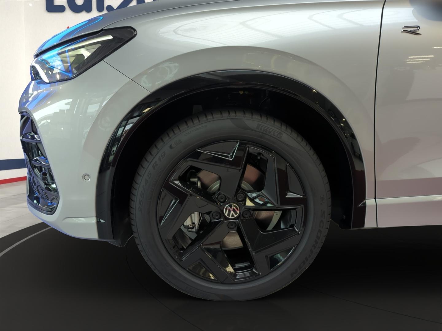 Volkswagen Tiguan 2.0 TDI DSG R-Line