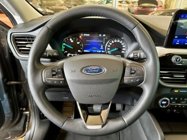 Ford Kuga Cool & Connect
